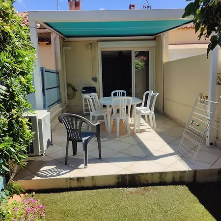 Дом отдыха La Maison De La Mer, Duplex 150m De La *